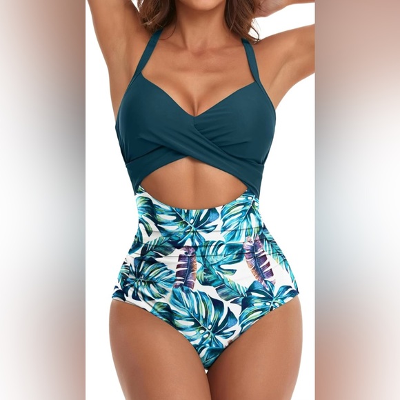 Women’s one piece swimsuit, Size Large, NWT - Picture 1 of 8